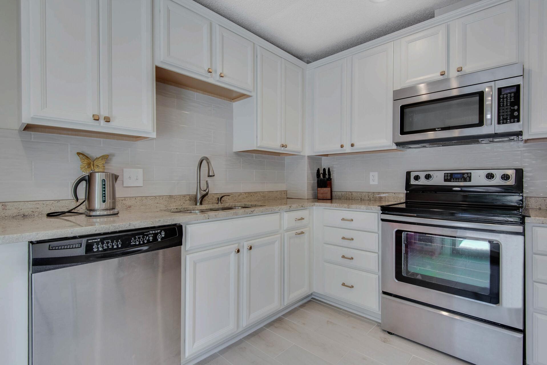 1096 Ingerson Road Shoreview, MN 55126 - Photo 36 of 42