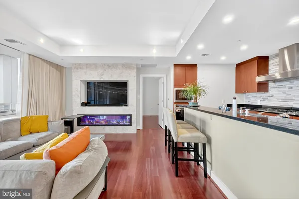 $7,500 | 6820 Wisconsin Avenue, Unit 4006, Bethesda, MD 20815