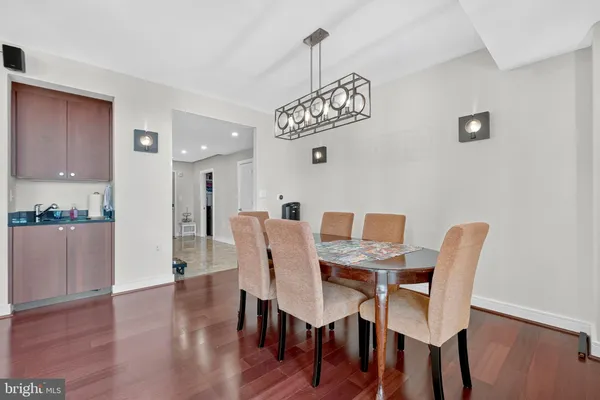$7,500 | 6820 Wisconsin Avenue, Unit 4006, Bethesda, MD 20815