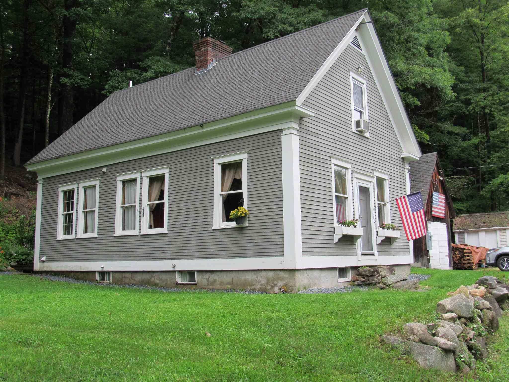 180 Stage Road Charlestown, NH 03603 - Photo 2 of 22