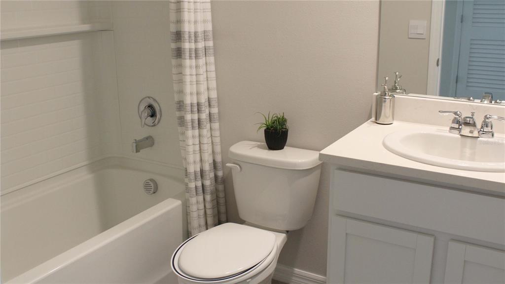 6583 Southwest 81st Loop Ocala, FL 34476 - Photo 8 of 14 Gallery Image 8