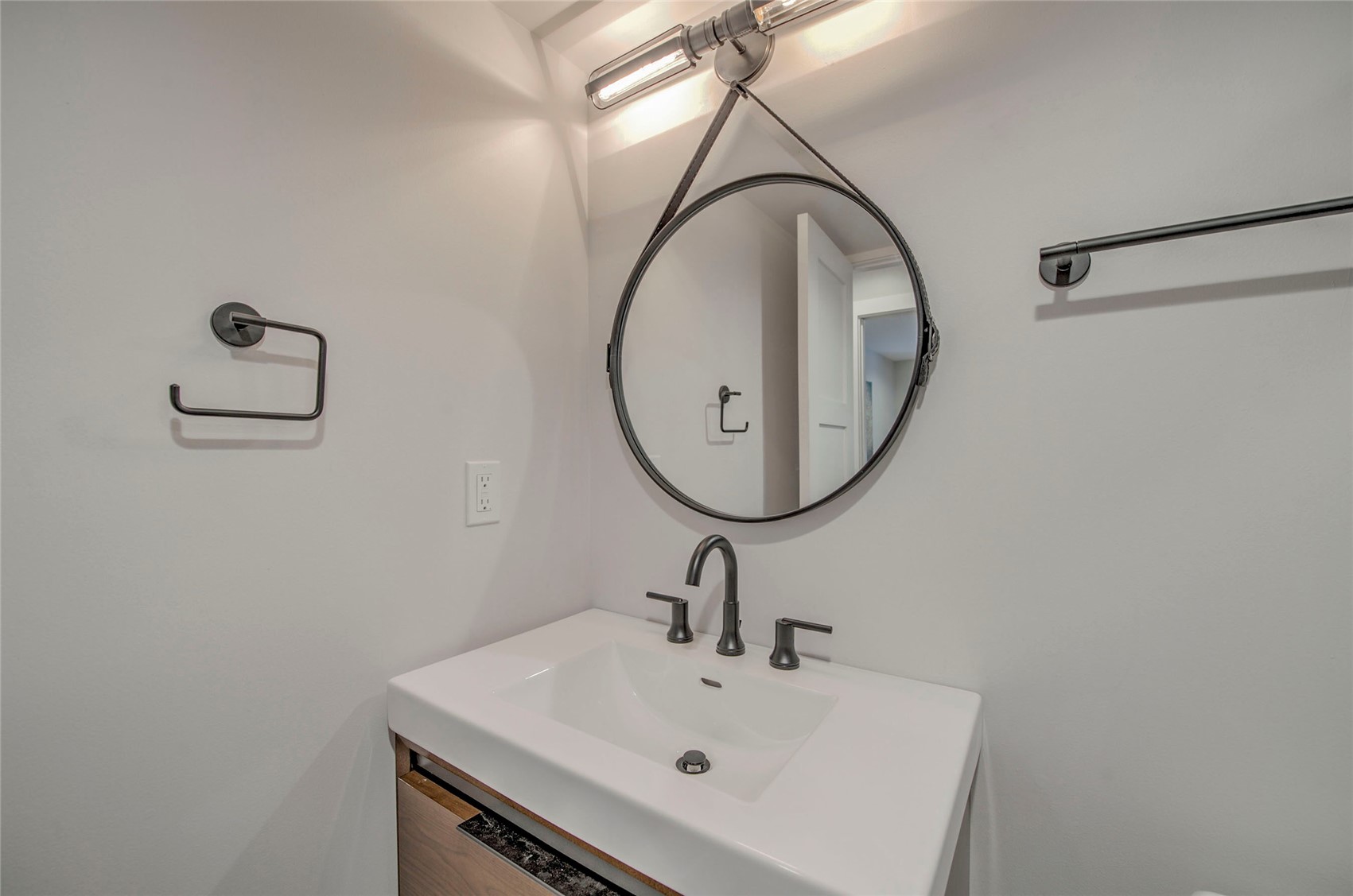 325 Four Oclock Road, Unit C103 Breckenridge, CO 80424 - Photo 19 of 37 Gallery Image 19