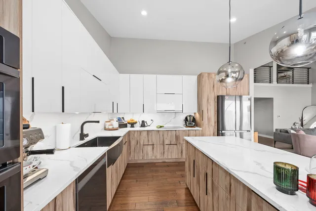 $359,999 | 11901 Windemere Court, Unit 404, Orland Park, IL 60467