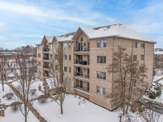$359,999 | 11901 Windemere Court, Unit 404, Orland Park, IL 60467