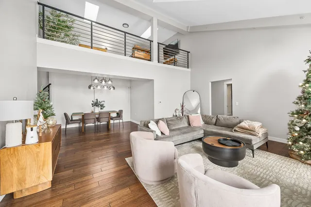 $359,999 | 11901 Windemere Court, Unit 404, Orland Park, IL 60467