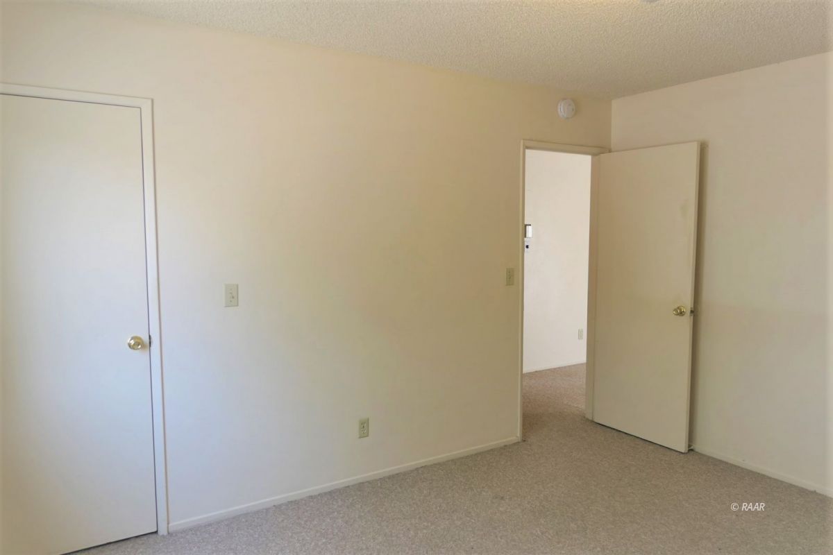 933 West Perdew Avenue Ridgecrest, CA 93555 - Photo 16 of 21 a view of an empty room