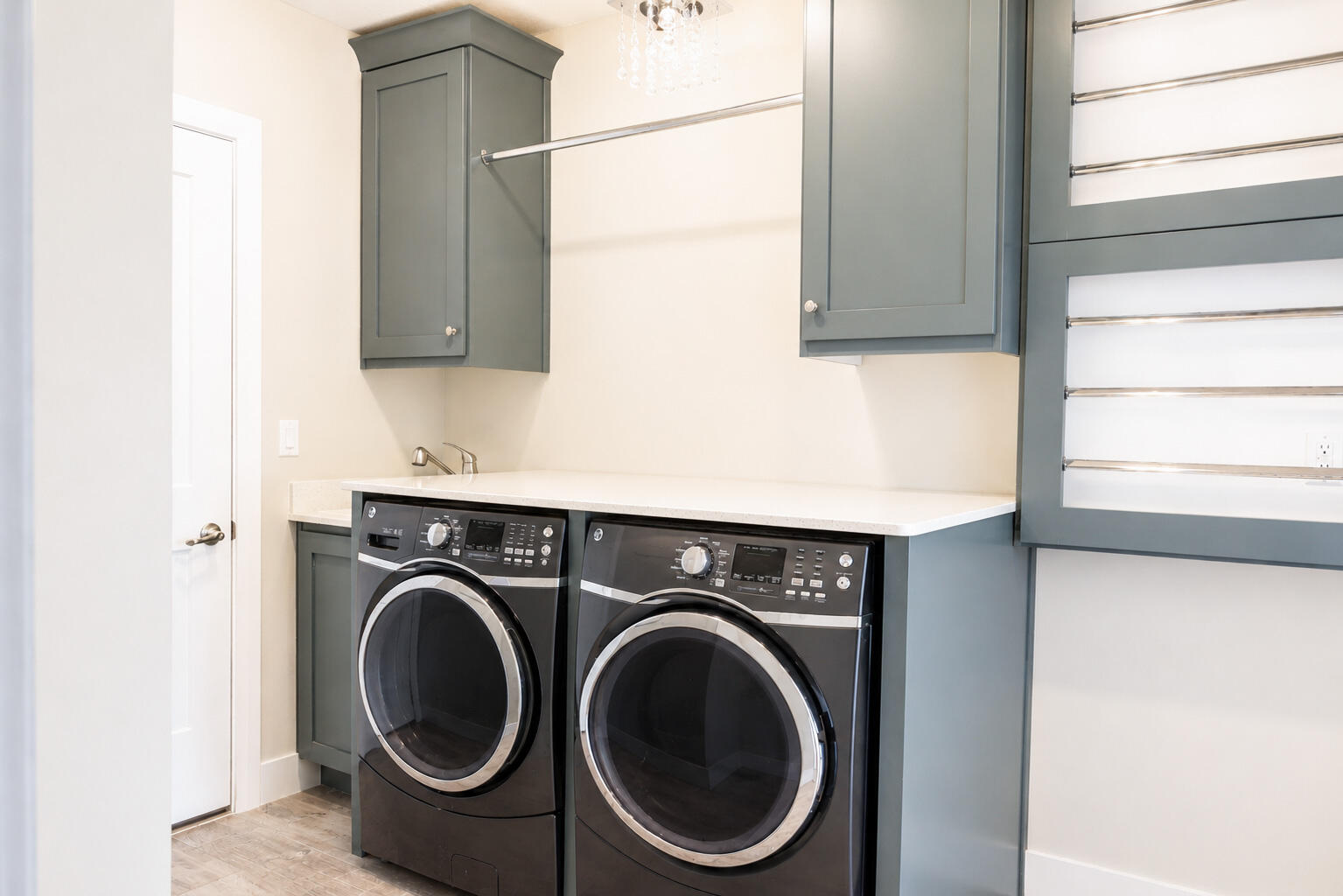 94 North Windsor Road Cedar City, UT 84720 - Photo 48 of 57 Laundry