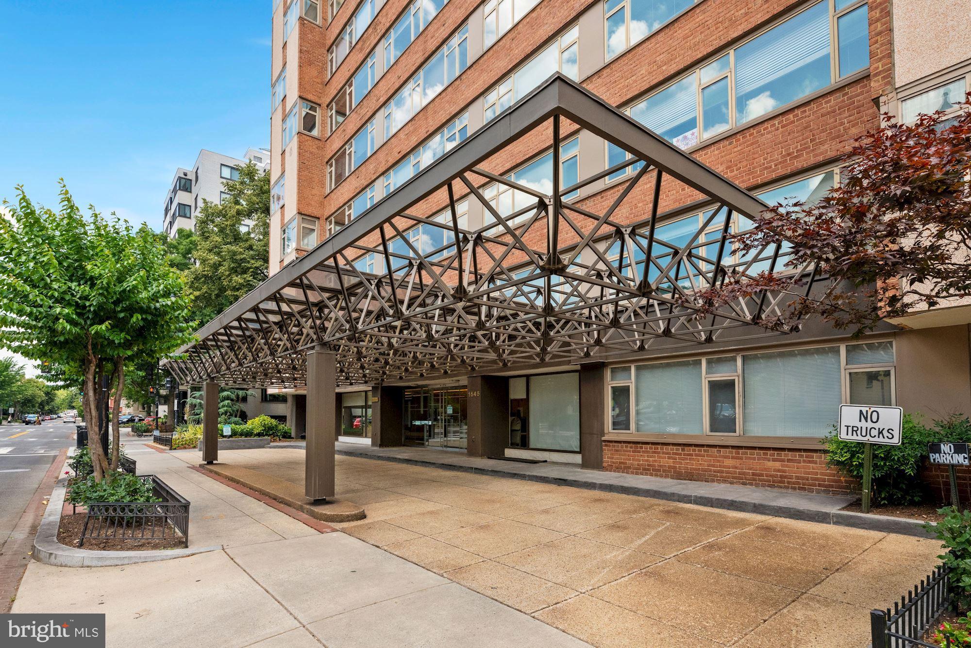 1545 18th Street Northwest, Unit 822 Washington, DC 20036 - Photo 2 of 18 Entrance to Dupont East