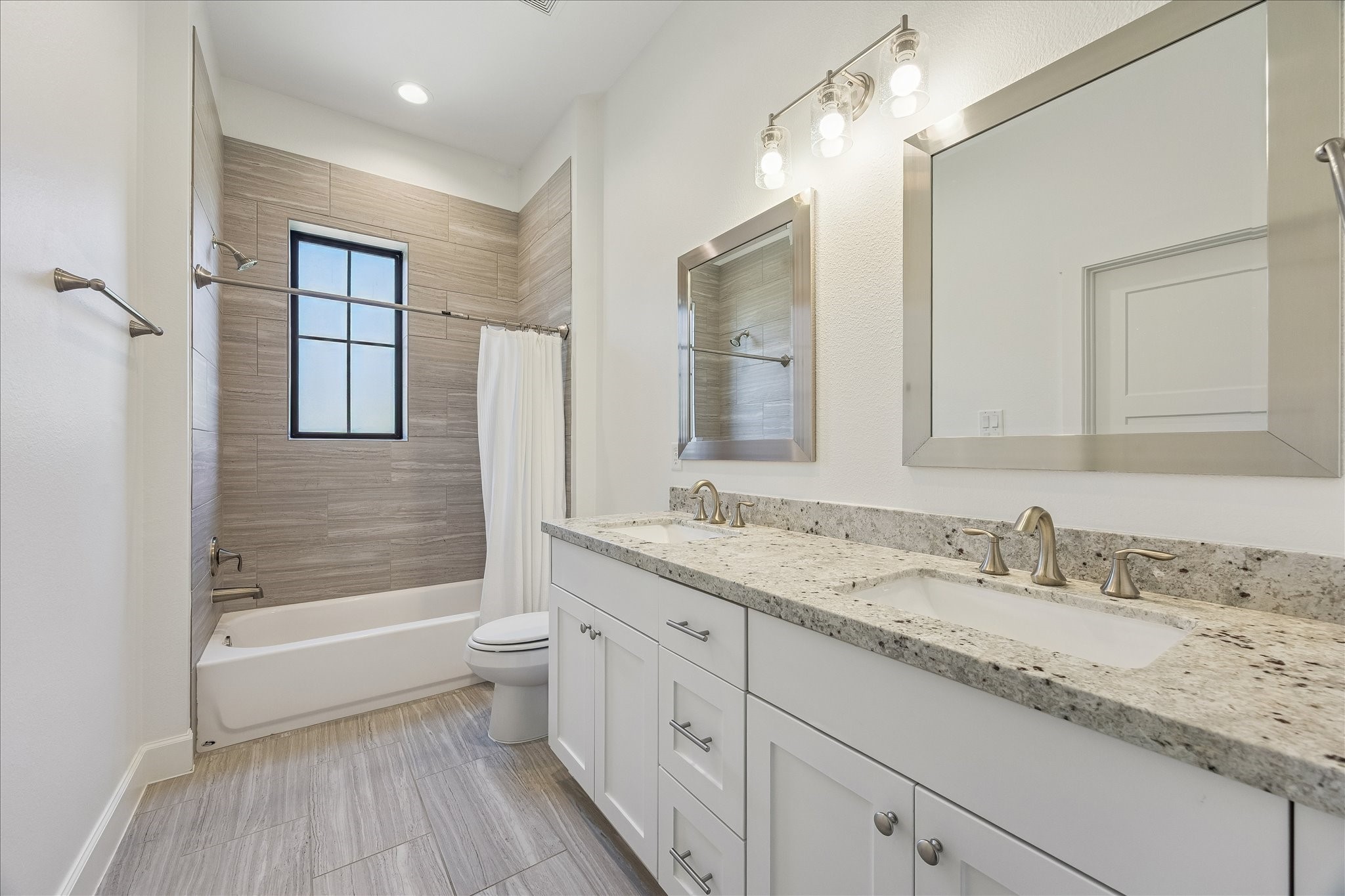 5237 Cornish Street, Unit C Houston, TX 77007 - Photo 12 of 14