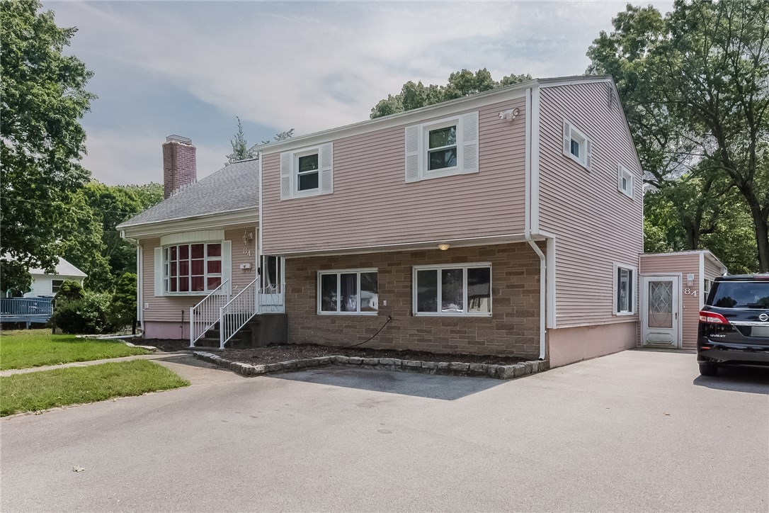 84 Rustic Way Warwick, RI 02886 - Photo 2 of 18 View from right side
