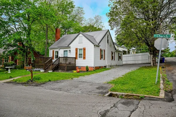 $455,900 | 2095 Church Street Northeast, Cleveland, TN 37311