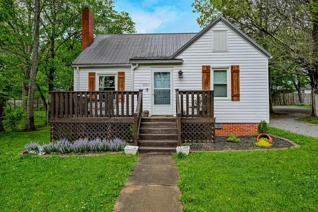 $455,900 | 2095 Church Street Northeast, Cleveland, TN 37311