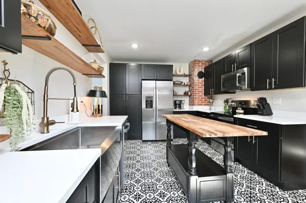 $455,900 | 2095 Church Street Northeast, Cleveland, TN 37311