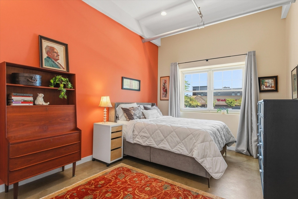 960 Broadway, Unit 2 Chelsea, MA 02150 - Photo 12 of 19