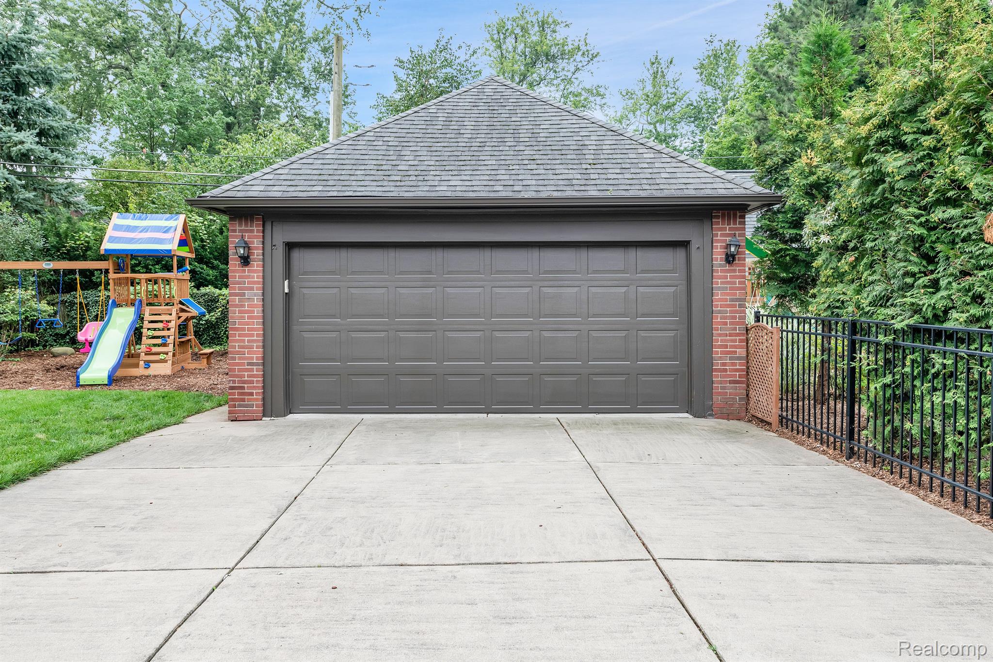 117 Moran Road Grosse Pointe, MI 48236 - Photo 31 of 31 Gallery Image 31
