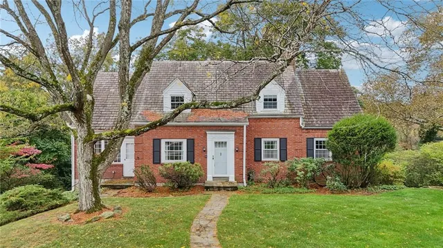 $525,000 | 12 Holland Road, Pittsburgh, PA 15235