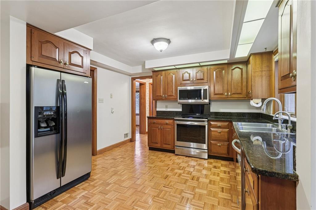 12 Holland Road Pittsburgh, PA 15235 - Photo 12 of 48