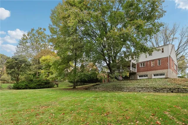 $525,000 | 12 Holland Road, Pittsburgh, PA 15235