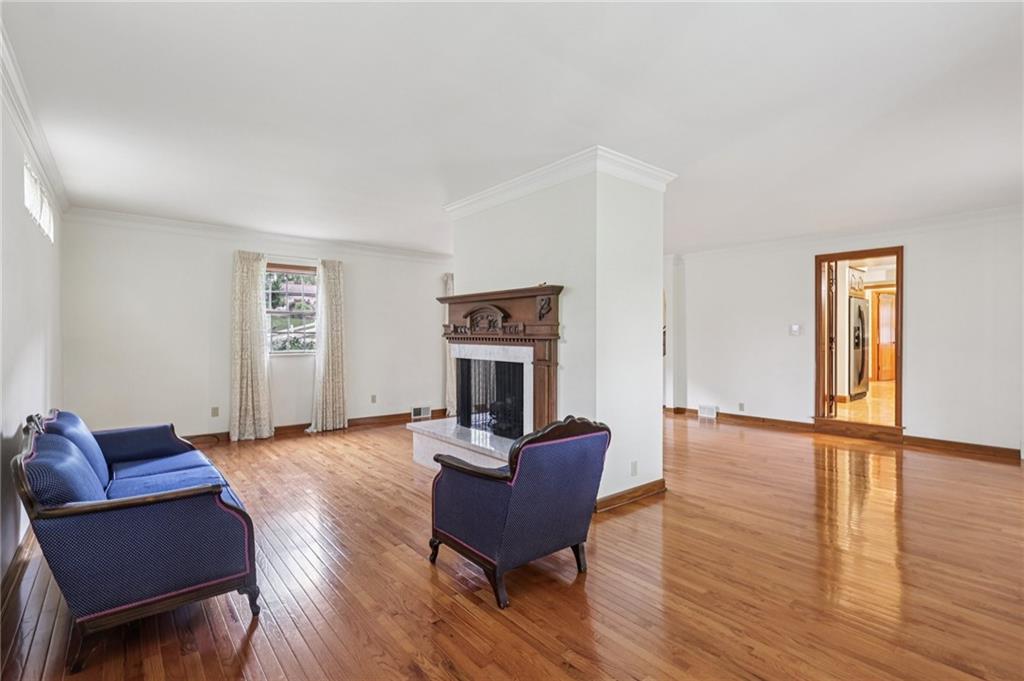 12 Holland Road Pittsburgh, PA 15235 - Photo 6 of 48