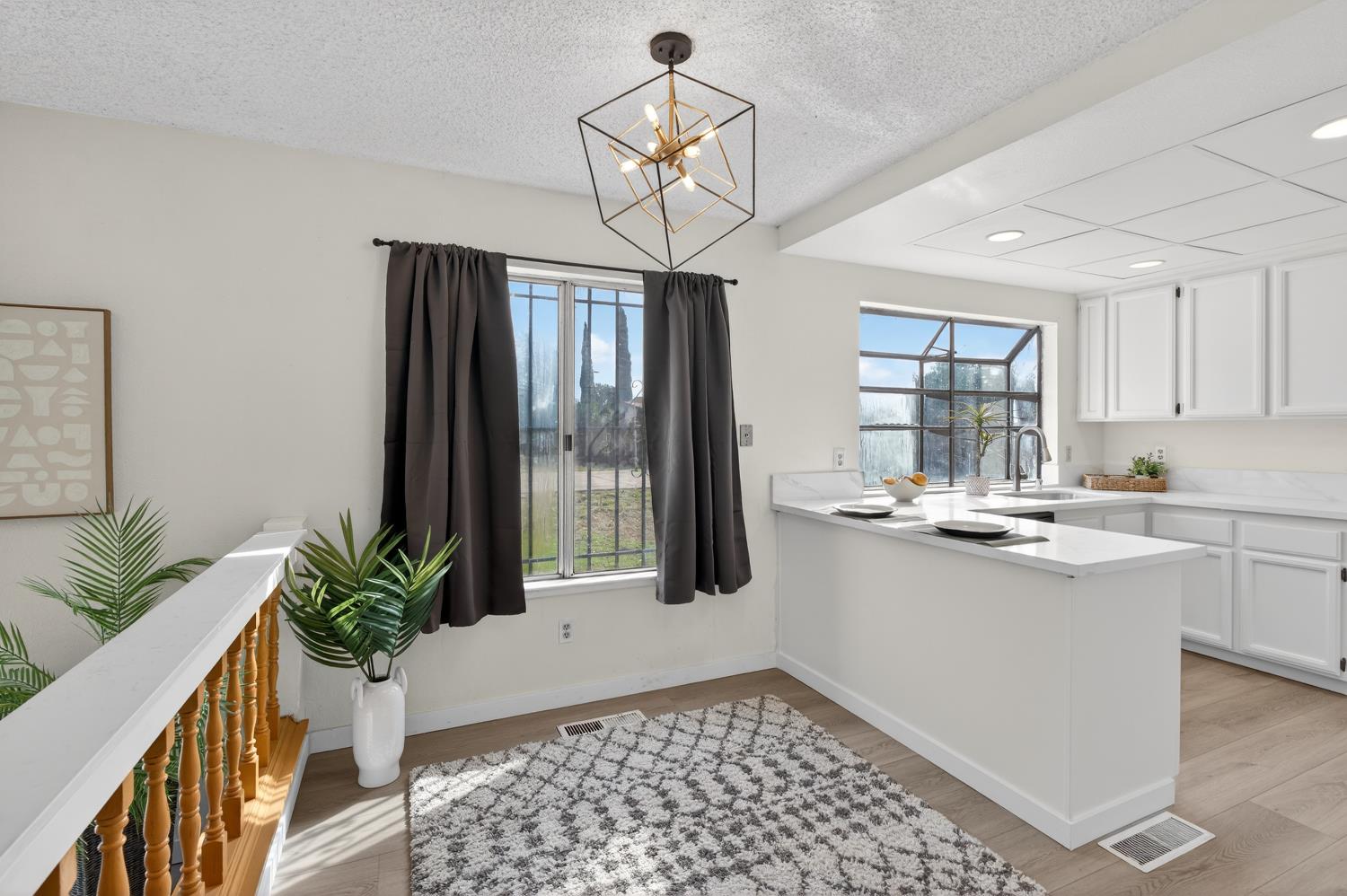 6701 Rancho Adobe Drive Sacramento, CA 95828 - Photo 19 of 57