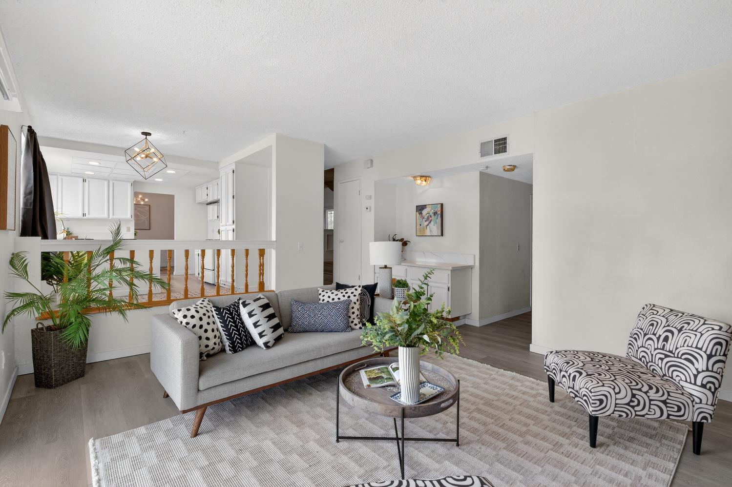 6701 Rancho Adobe Drive Sacramento, CA 95828 - Photo 20 of 57