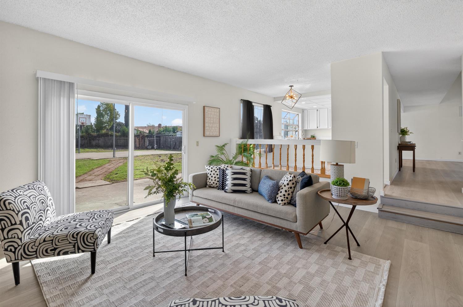 6701 Rancho Adobe Drive Sacramento, CA 95828 - Photo 21 of 57