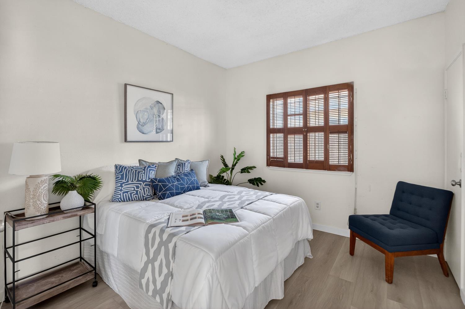 6701 Rancho Adobe Drive Sacramento, CA 95828 - Photo 24 of 57