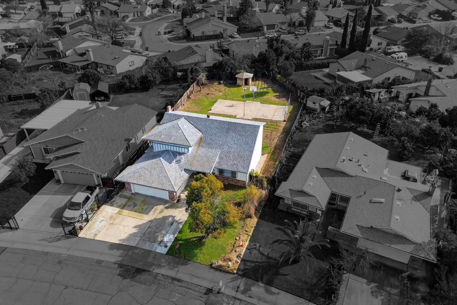 6701 Rancho Adobe Drive Sacramento, CA 95828 - Photo 53 of 57