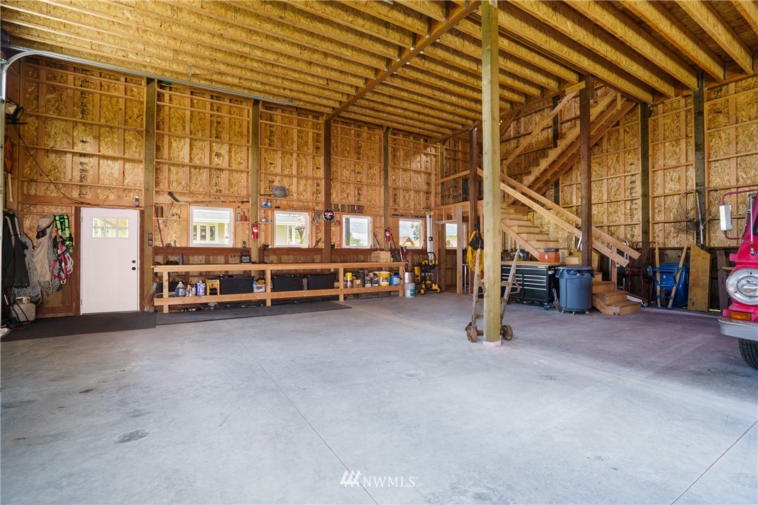 14121 Avon Allen Road Mount Vernon, WA 98273 - Photo 31 of 39