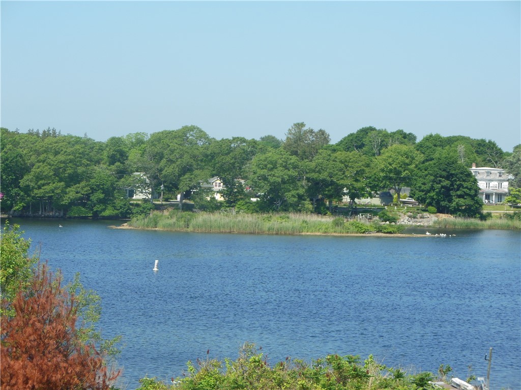 10 Silver Ripple Way Westerly, RI 02891 - Photo 16 of 48 Gallery Image 16