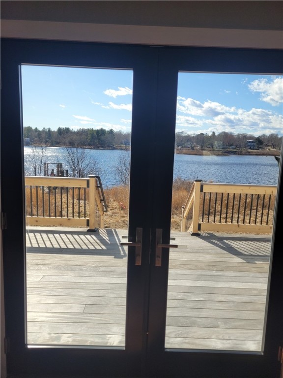 10 Silver Ripple Way Westerly, RI 02891 - Photo 8 of 48 Gallery Image 8