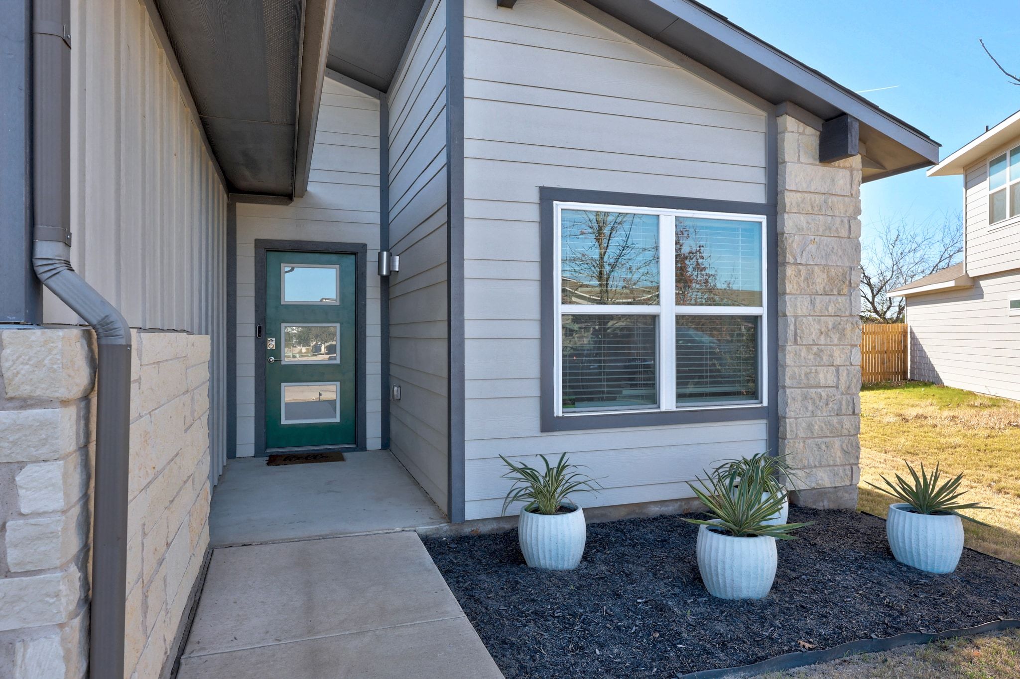 100 Deserti Road Leander, TX 78641 - Photo 2 of 28