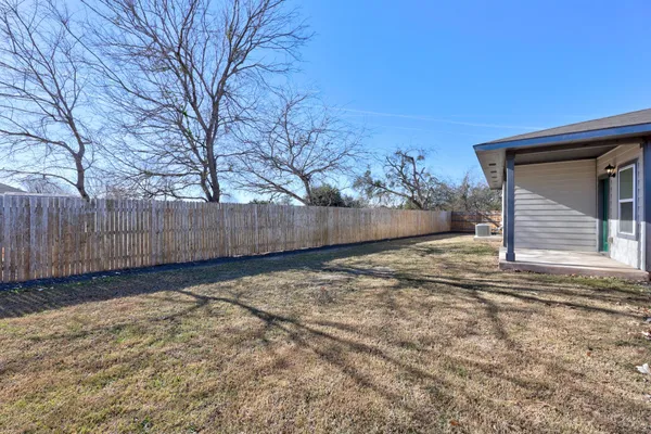 $2,000 | 100 Deserti Road, Leander, TX 78641