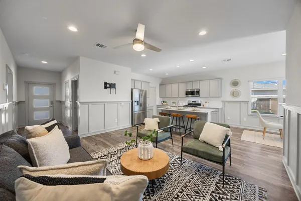 $2,000 | 100 Deserti Road, Leander, TX 78641