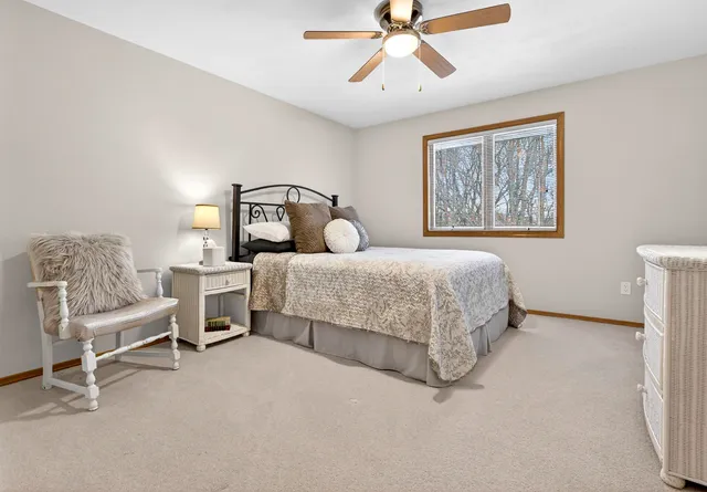 $399,900 | 2615 North Millbrook Road, Appleton, WI 54914