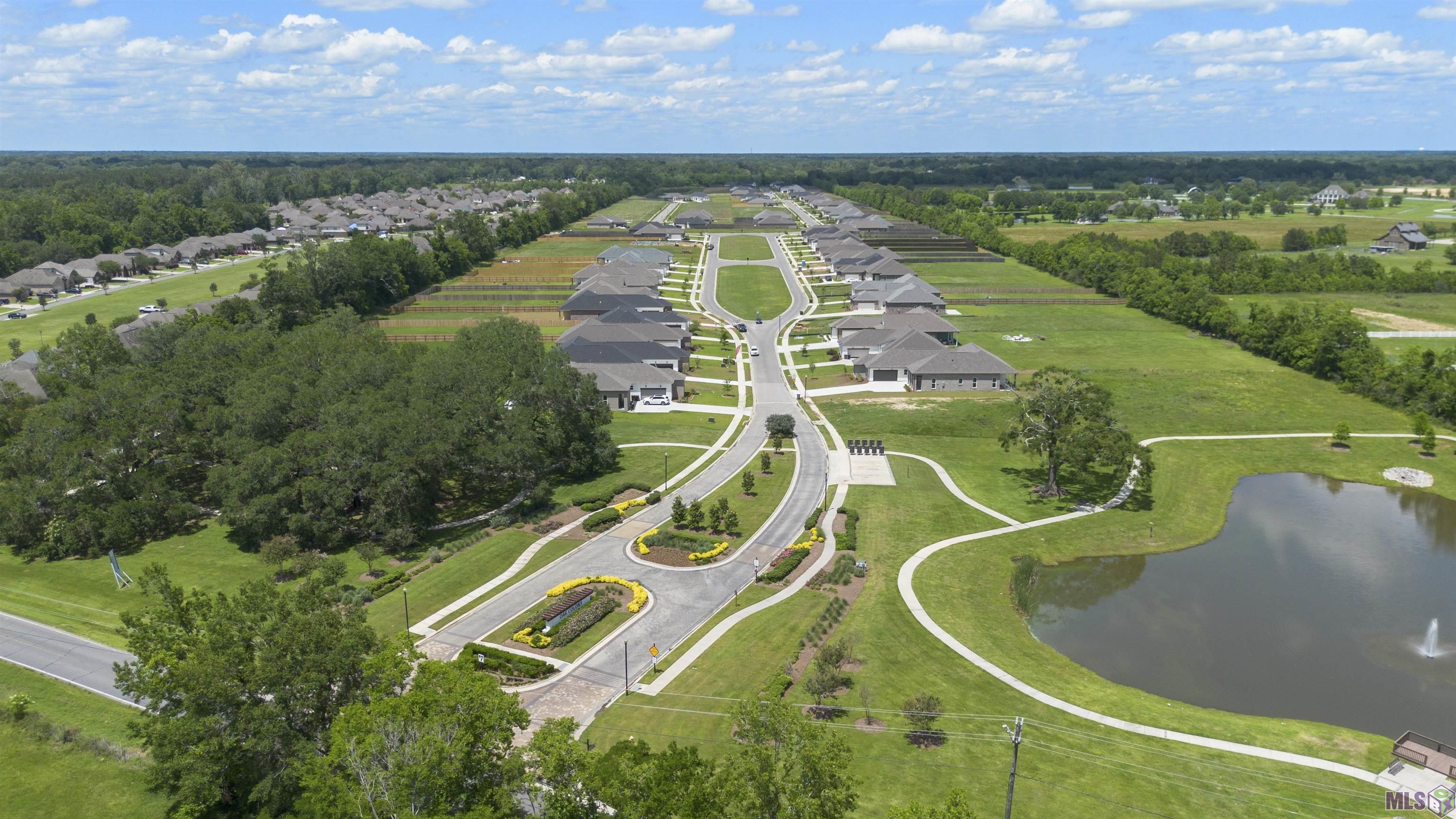 9915 Oak Colony Boulevard Baton Rouge, LA 70817 - Photo 4 of 6