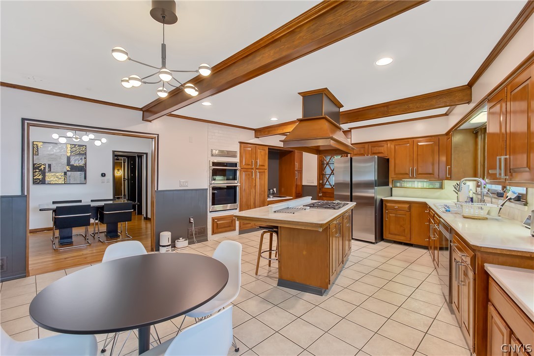 112 Winthrop Road Syracuse, NY 13206 - Photo 20 of 42 A True Dream Kitchen with Stainless Steel Applianc