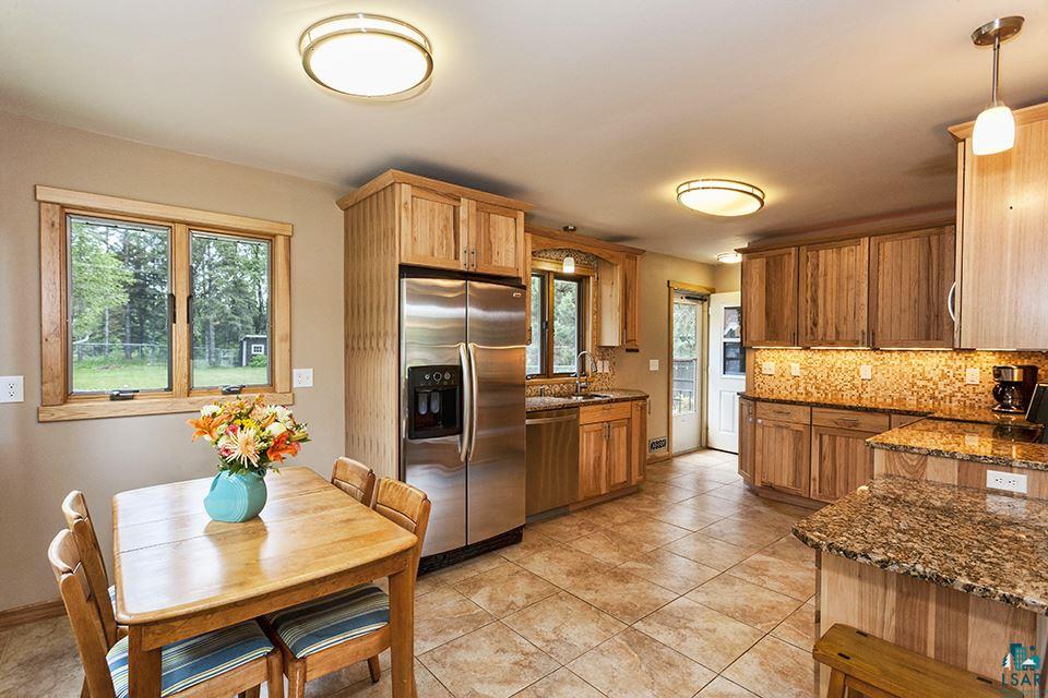 1402 Anderson Road Duluth, MN 55811 - Photo 4 of 18 Gallery Image 4