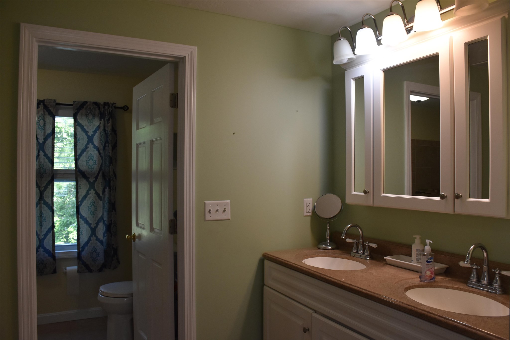 105 Woodhill Road Bow, NH 03304 - Photo 21 of 40