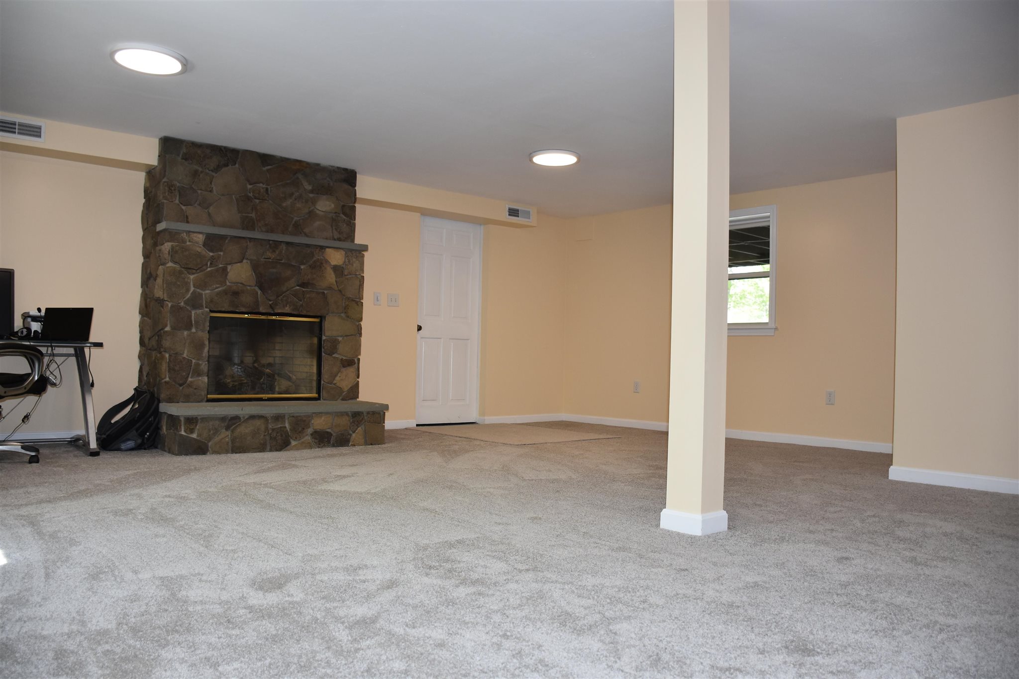 105 Woodhill Road Bow, NH 03304 - Photo 23 of 40