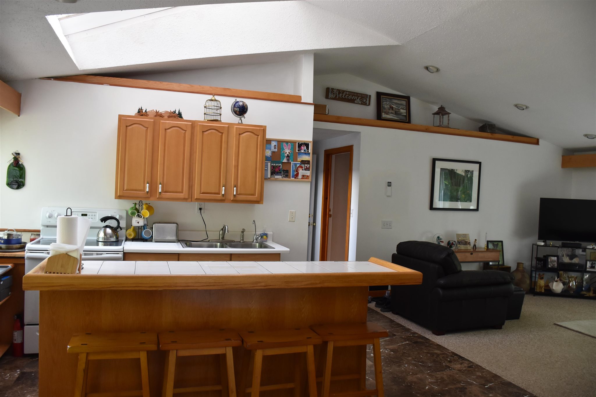 105 Woodhill Road Bow, NH 03304 - Photo 27 of 40
