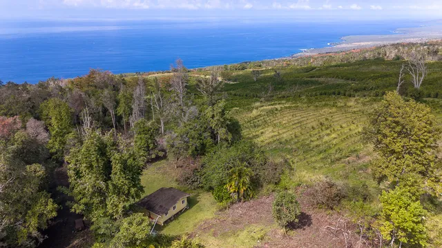 $1,450,000 | 87-1081 Haleili Road, Captain Cook, HI 96704