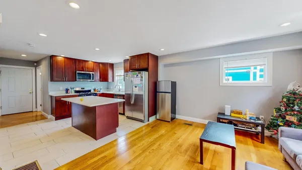 $5,300 | 12 Rockledge Street, Unit 1, Boston, MA 02119