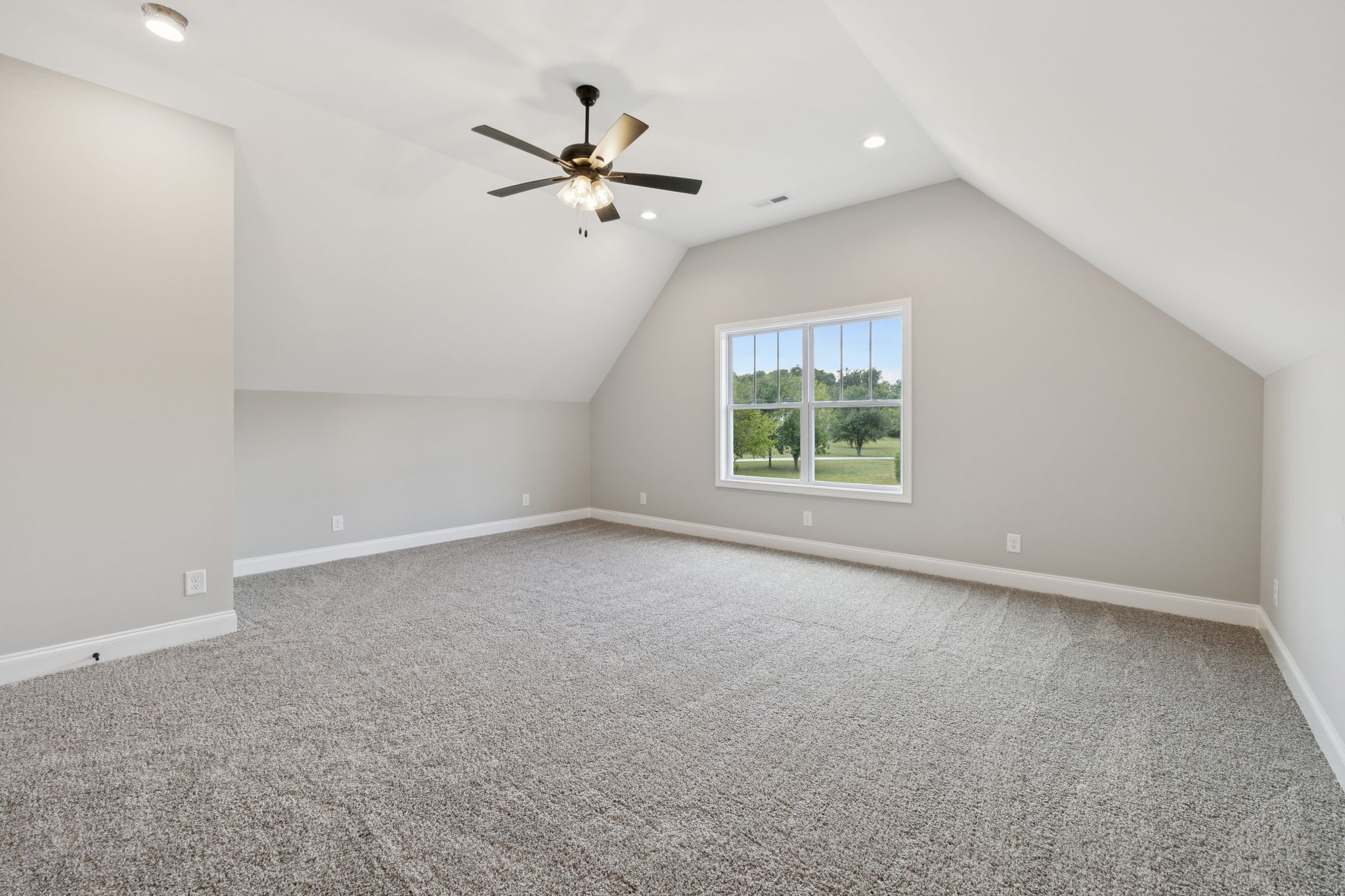28 Faith Lane Lebanon, TN 37087 - Photo 35 of 53 an empty room with windows and fan