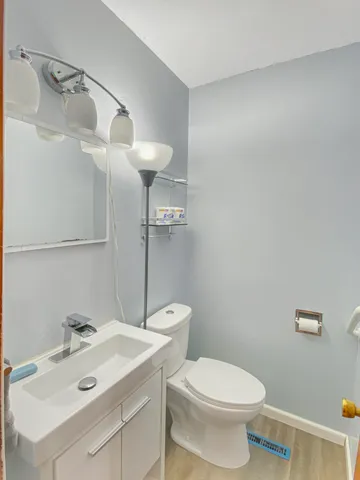 $249,900 | 703 North Glenwood Avenue, Griffith, IN 46319