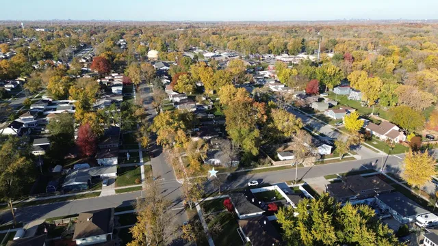 $249,900 | 703 North Glenwood Avenue, Griffith, IN 46319