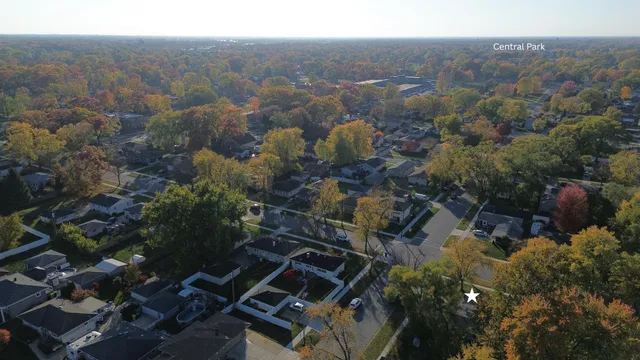 $249,900 | 703 North Glenwood Avenue, Griffith, IN 46319