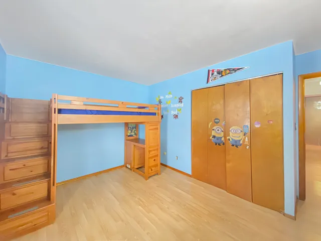 $249,900 | 703 North Glenwood Avenue, Griffith, IN 46319