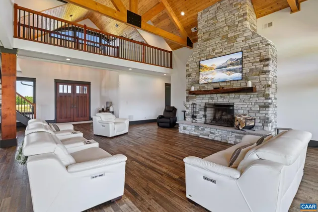 $2,750,000 | 1 Cross County Road, Mineral, VA 23117