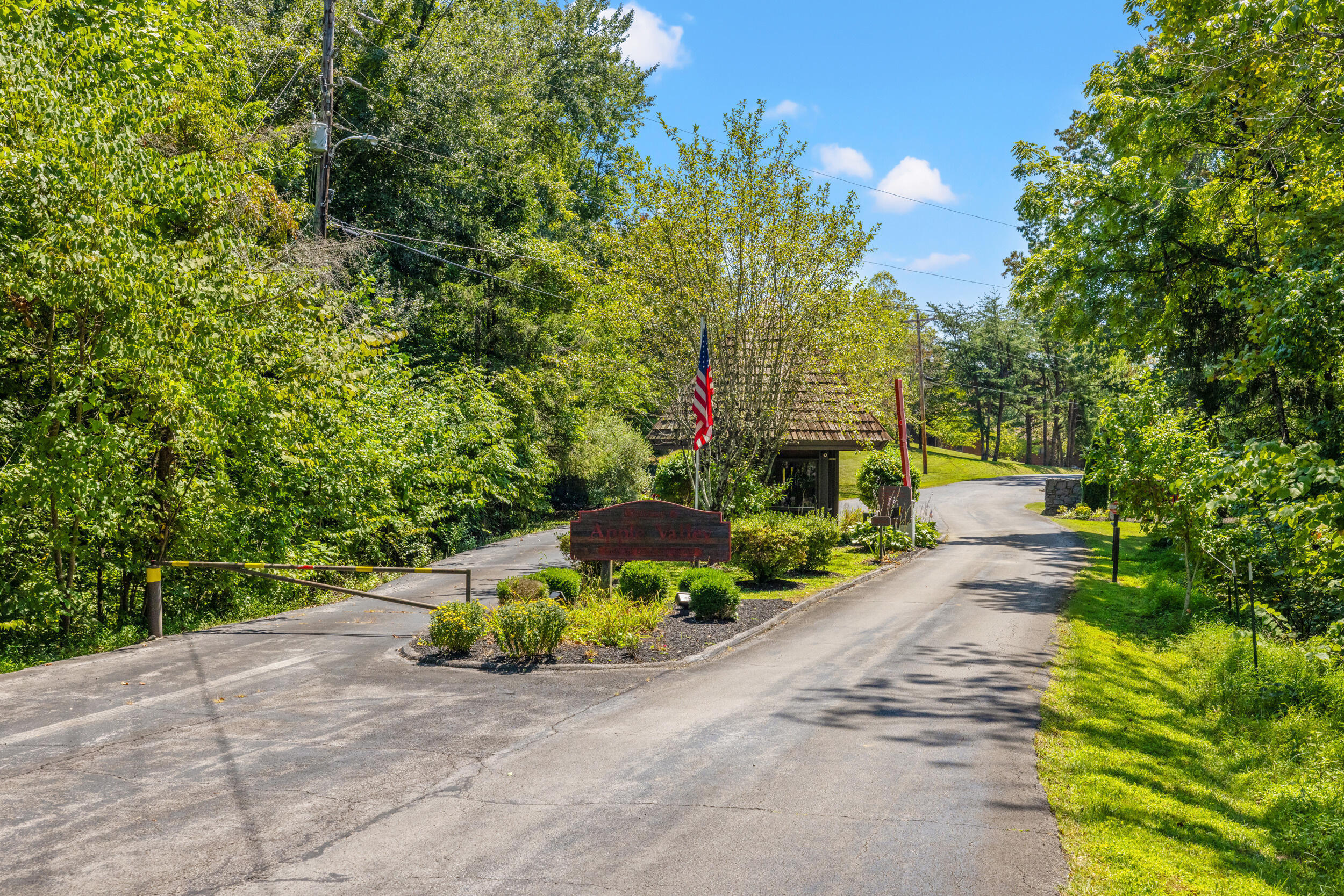 145 State Park Road, Unit K3 Jamestown, KY 42629 - Photo 3 of 44 1_1h4a9499